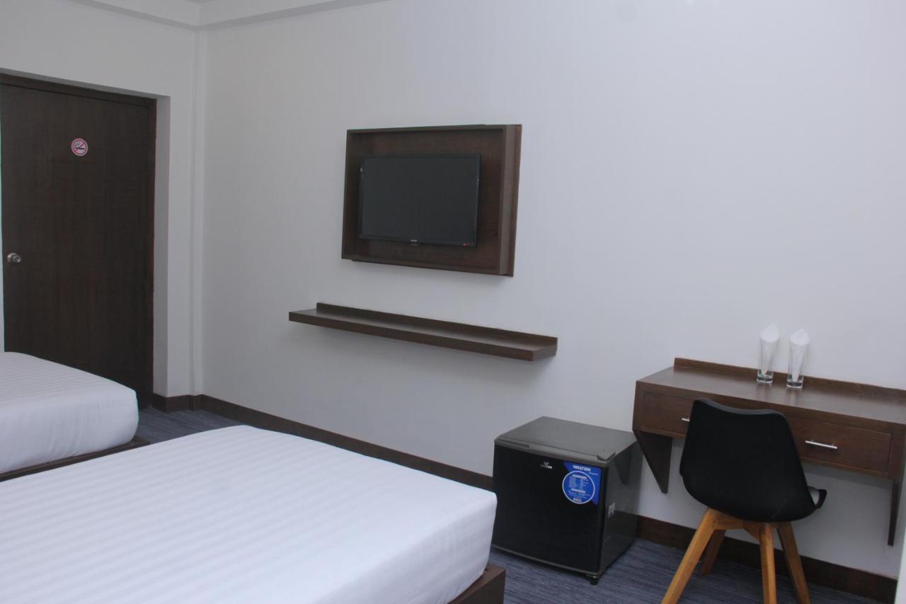 Hotel Zakaria International Dhaka Exterior photo